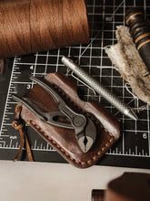 Load image into Gallery viewer, Side By Side