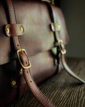 Load image into Gallery viewer, The Traveler