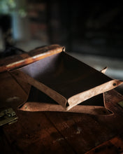 Load image into Gallery viewer, Catch all tray