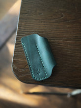 Load image into Gallery viewer, Aqua Light Slip, XL
