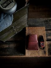 Load image into Gallery viewer, Limited - Wickett and Craig Latigo wallet and key clip set
